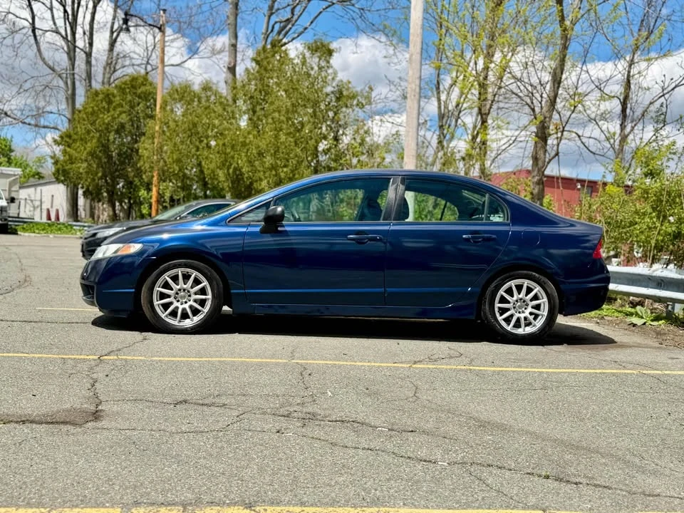 2008 Honda Civic 8th Gen - Image 3 of 16