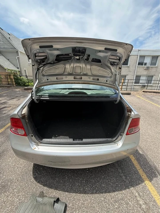 2008 Honda Civic 8th Gen - Image 5 of 10