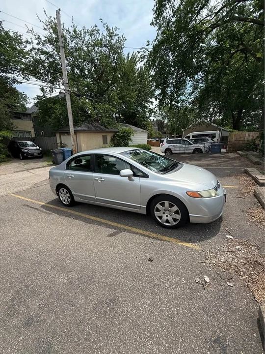 2008 Honda Civic 8th Gen - Image 4 of 10
