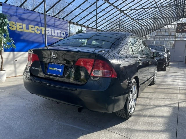 2008 Honda Civic 8th Gen - Image 8 of 12