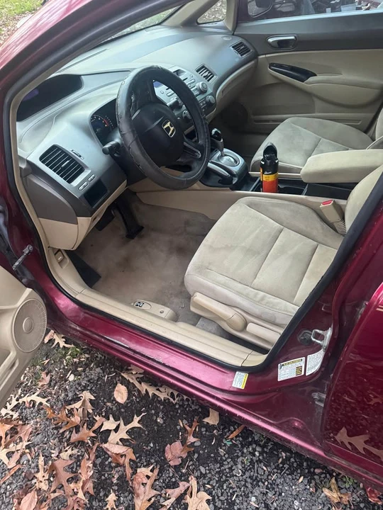 2008 Honda Civic 8th Gen - Image 4 of 7