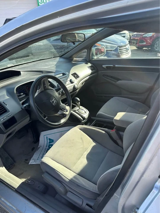2008 Honda Civic 8th Gen - Image 10 of 11