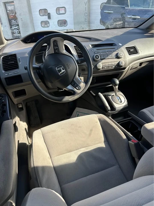 2008 Honda Civic 8th Gen - Image 8 of 11
