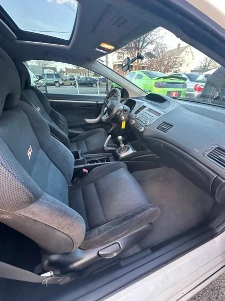 2008 Honda Civic Si 8th Gen - Image 11 of 12