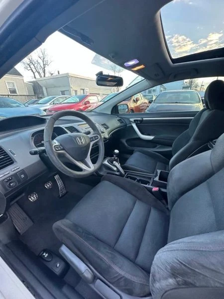 2008 Honda Civic Si 8th Gen - Image 10 of 12