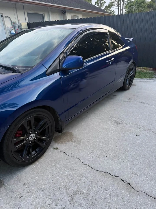 2008 Honda Civic Si 8th Gen - Image 3 of 10