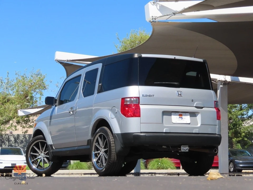 2008 Honda Element - Image 2 of 21