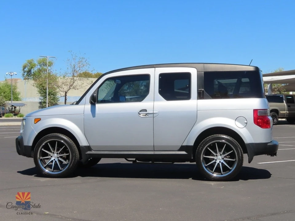 2008 Honda Element - Image 9 of 21