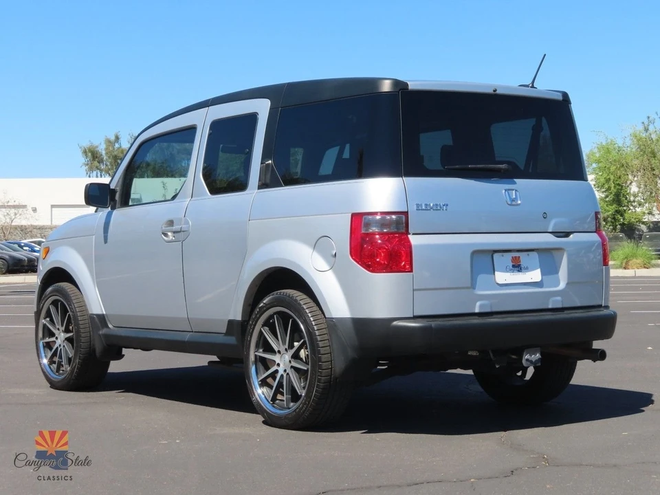 2008 Honda Element - Image 11 of 21