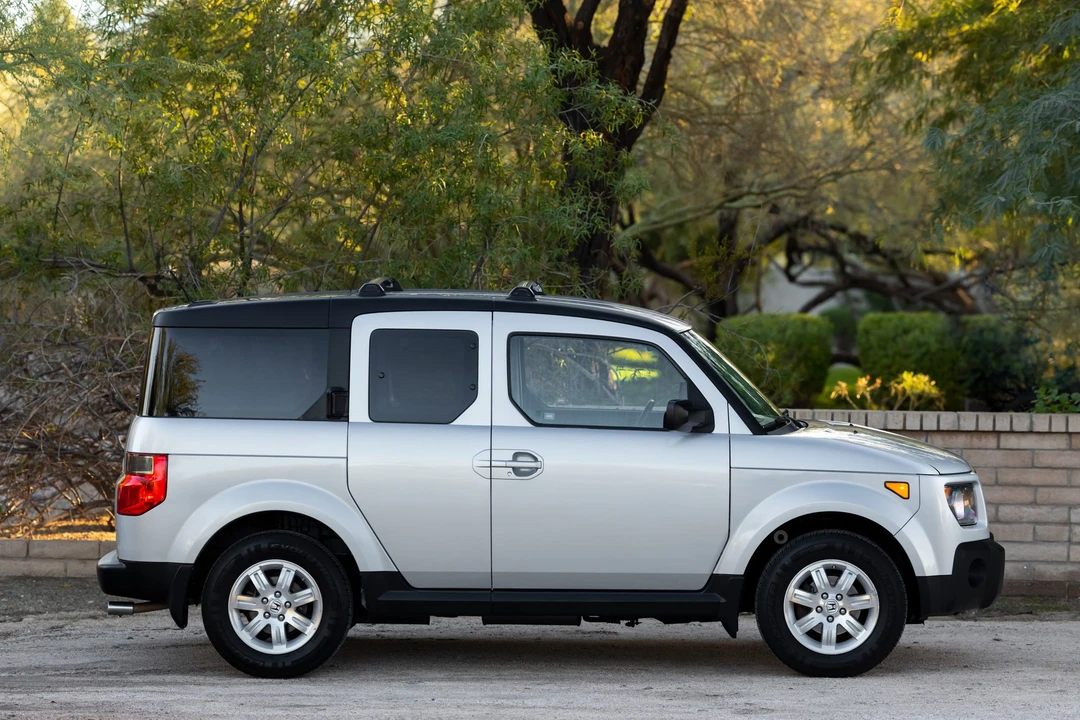 2008 Honda Element - Image 15 of 31