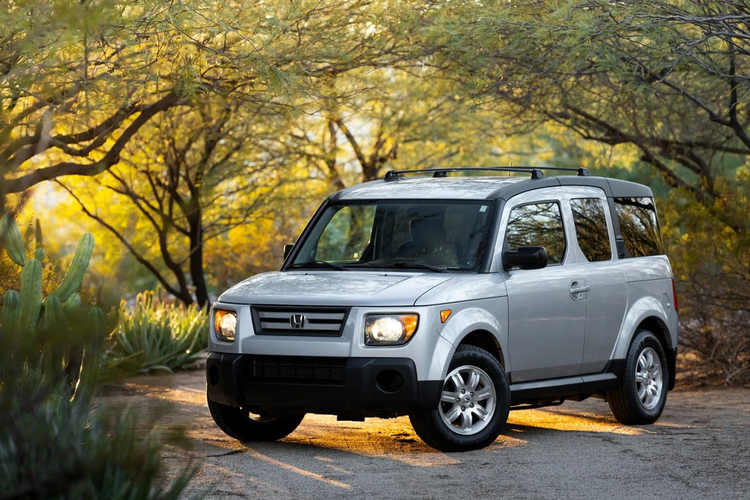 2008 Honda Element - Image 2 of 31