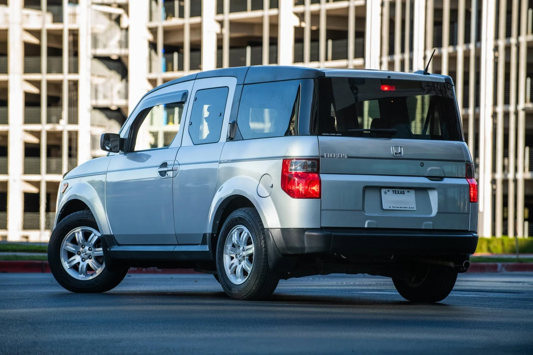 2008 Honda Element - Image 17 of 31