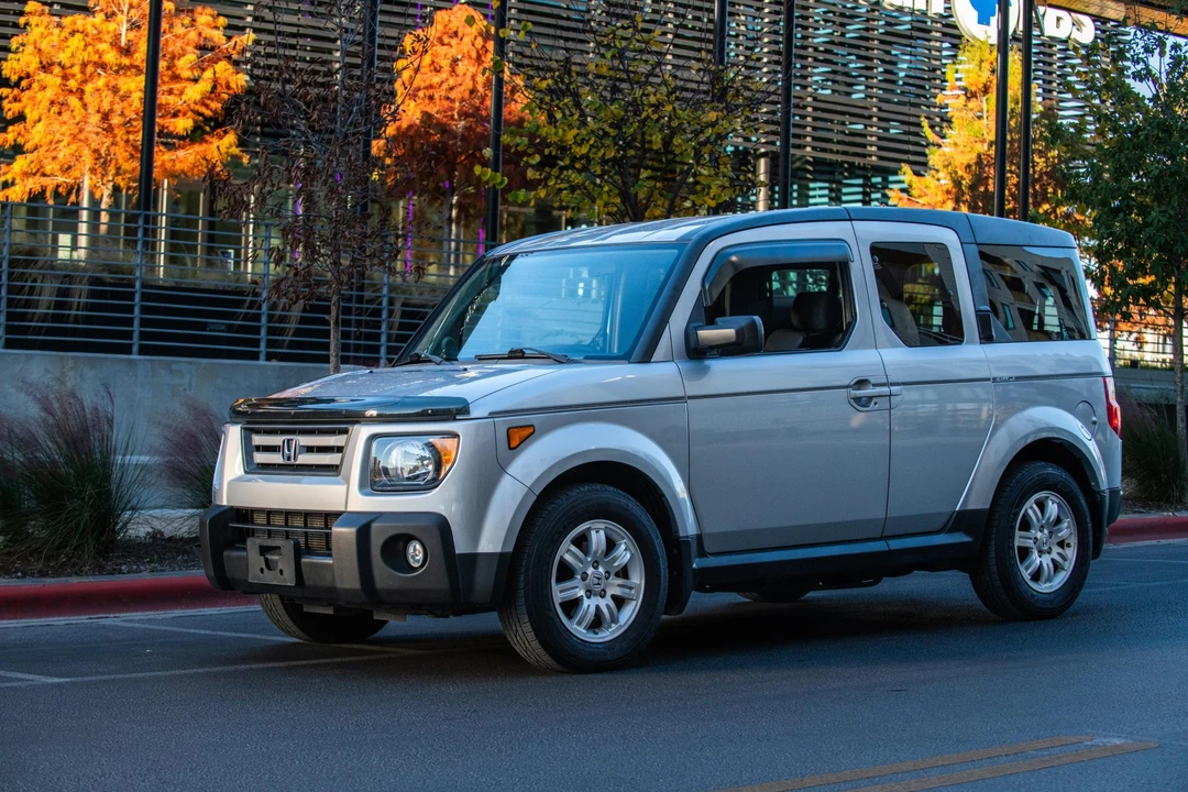2008 Honda Element - Image 3 of 31