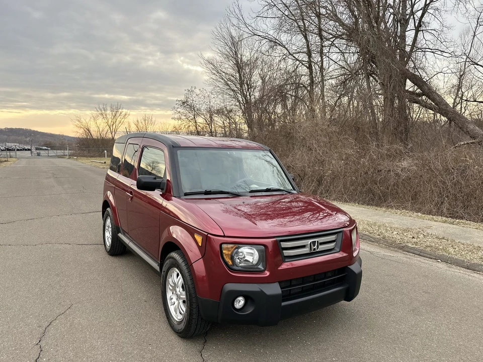 2008 Honda Element - Image 2 of 31