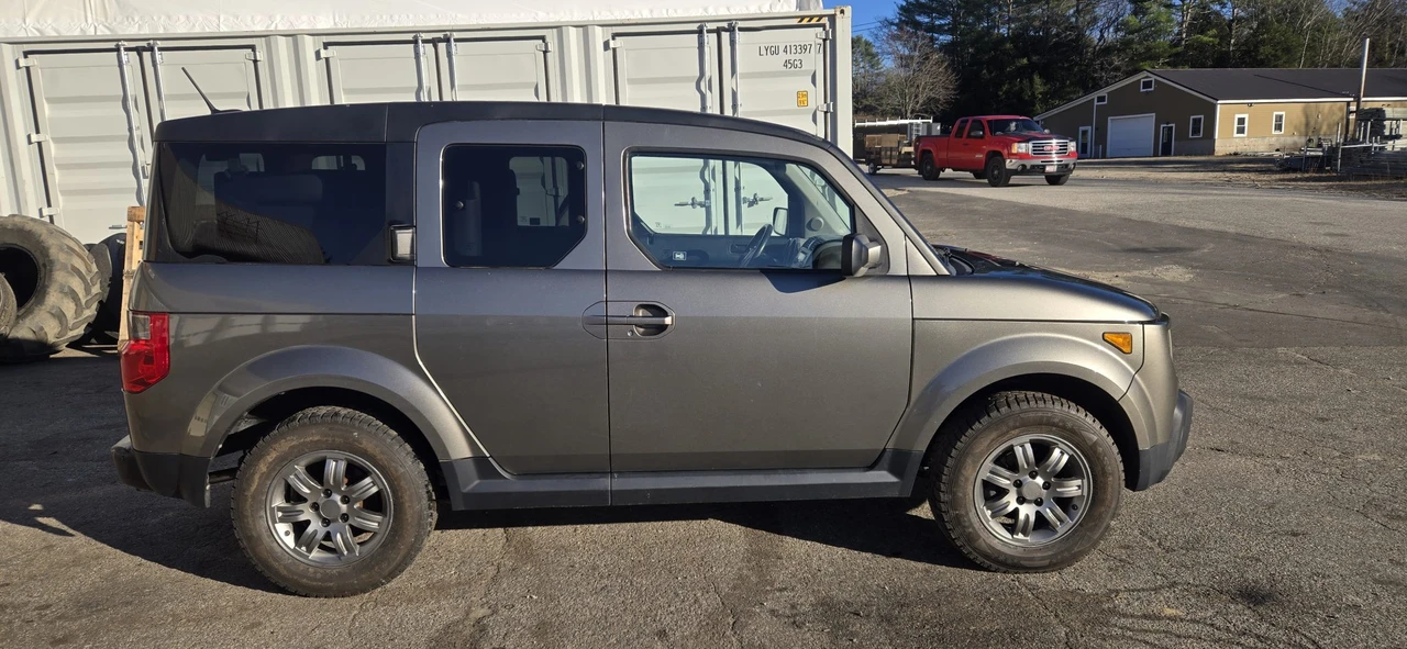 2008 Honda Element - Image 13 of 31