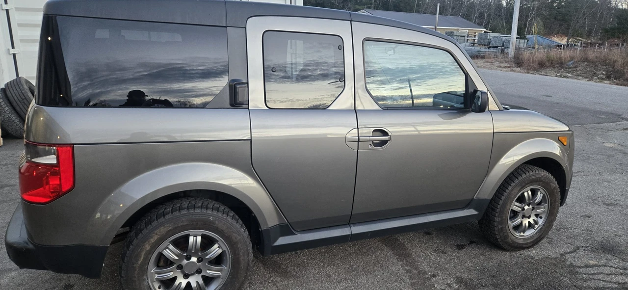 2008 Honda Element - Image 15 of 31