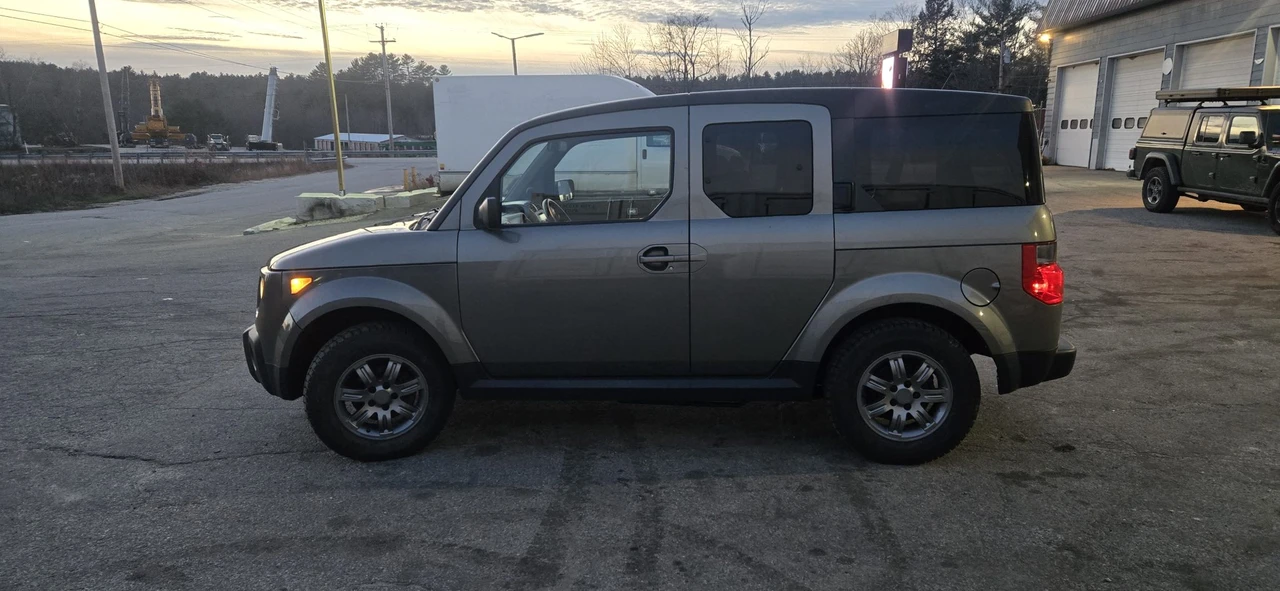 2008 Honda Element - Image 6 of 31