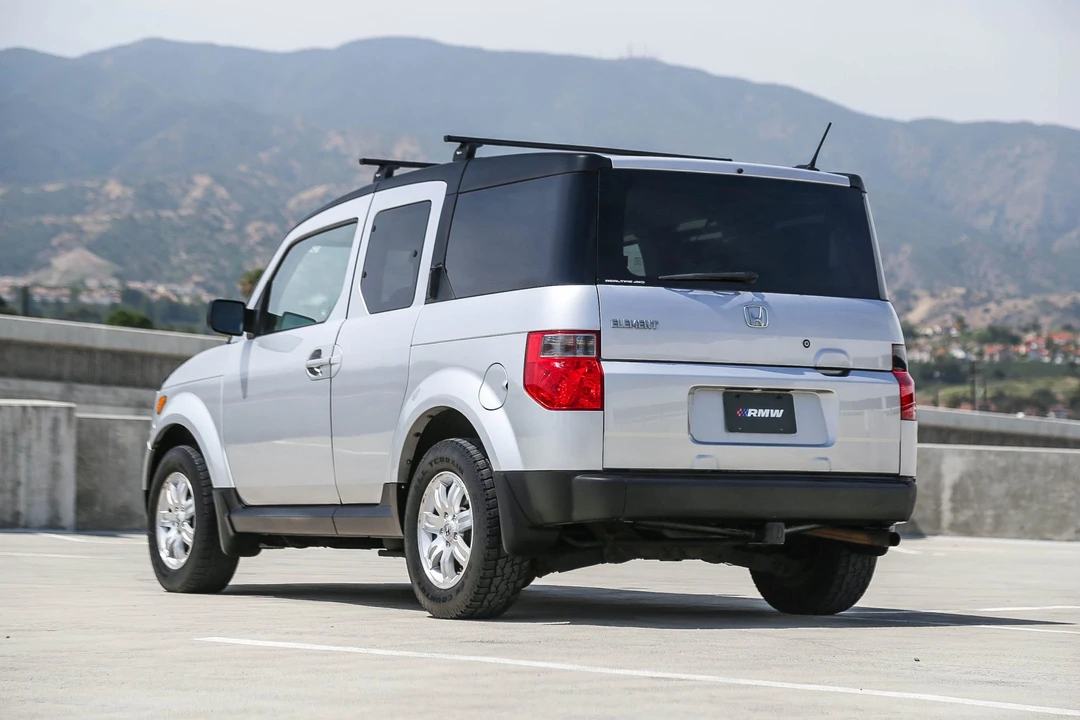2008 Honda Element - Image 17 of 31
