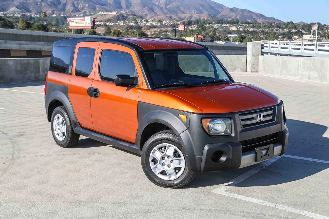 2008 Honda Element - Image 2 of 31