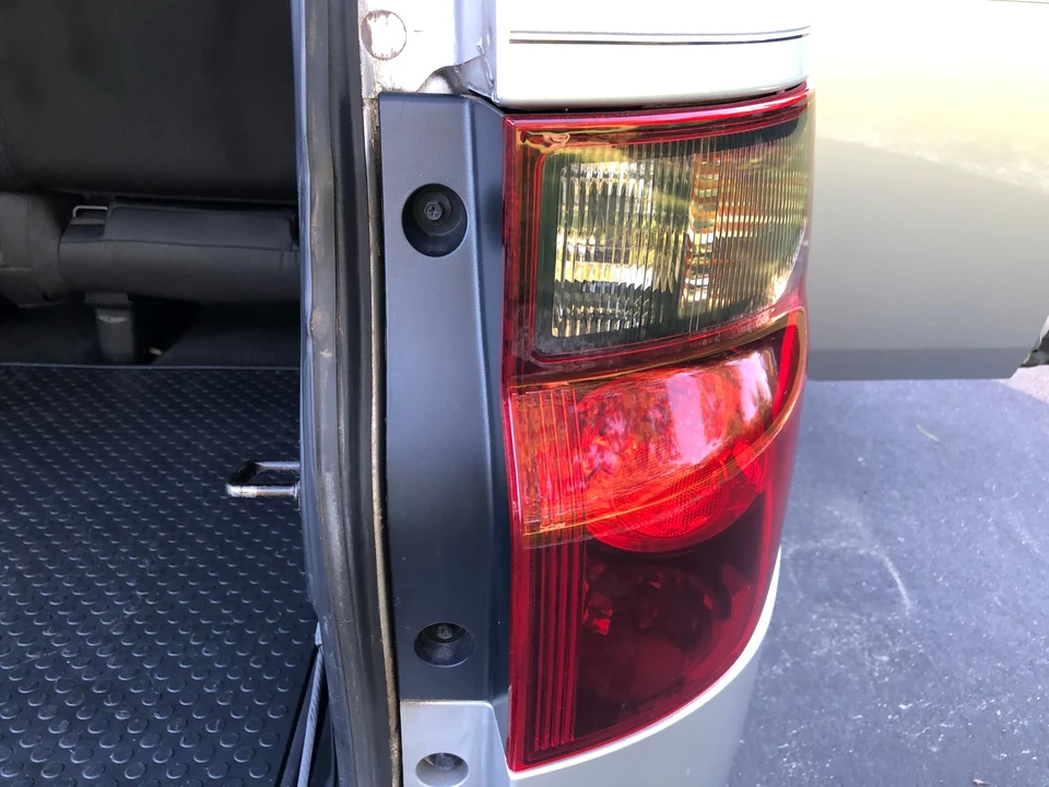 2008 Honda Element - Image 24 of 31