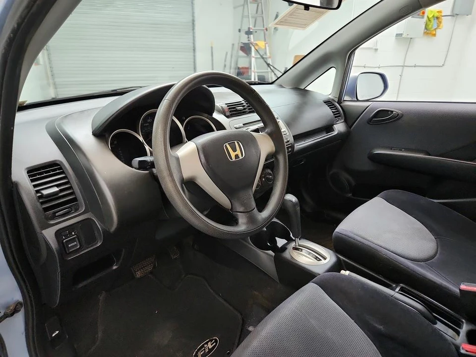 2008 Honda Fit - Image 13 of 21