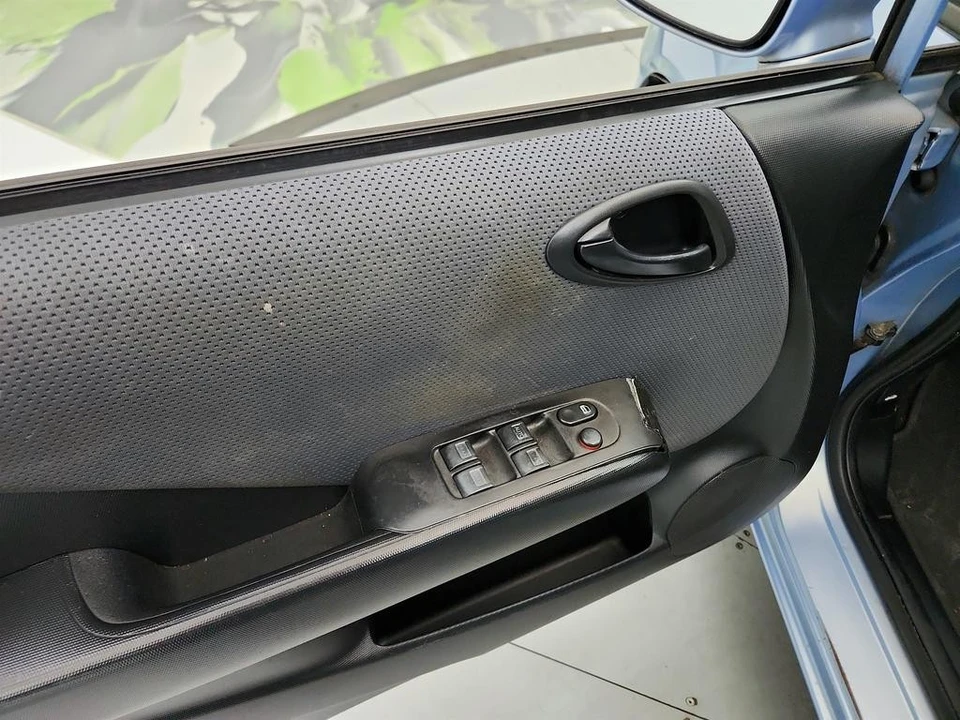 2008 Honda Fit - Image 19 of 21
