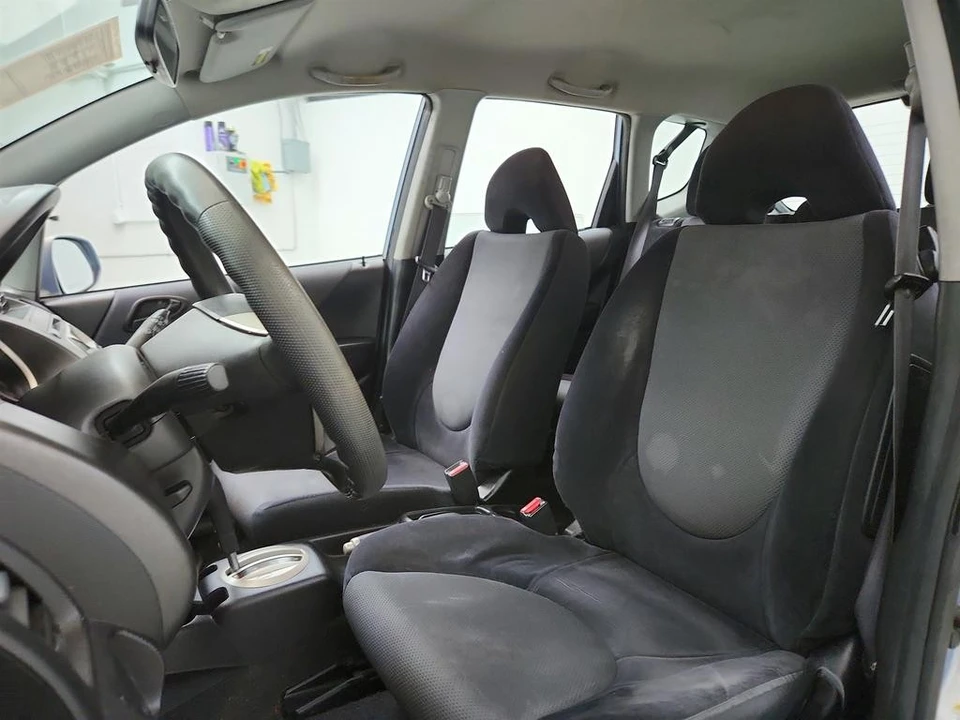 2008 Honda Fit - Image 14 of 21