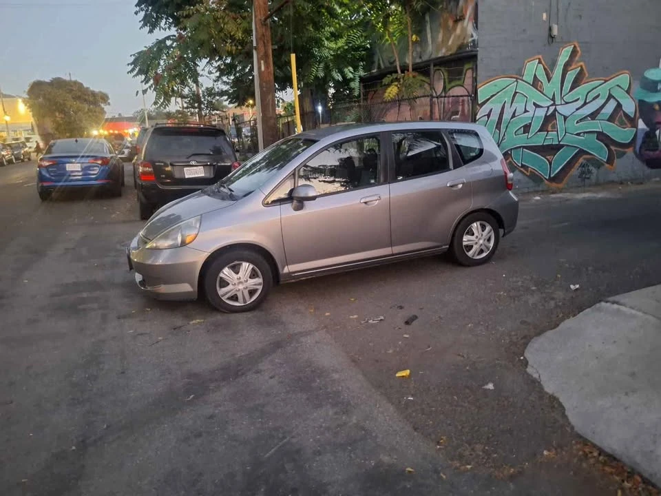 2008 Honda Fit - Image 7 of 10