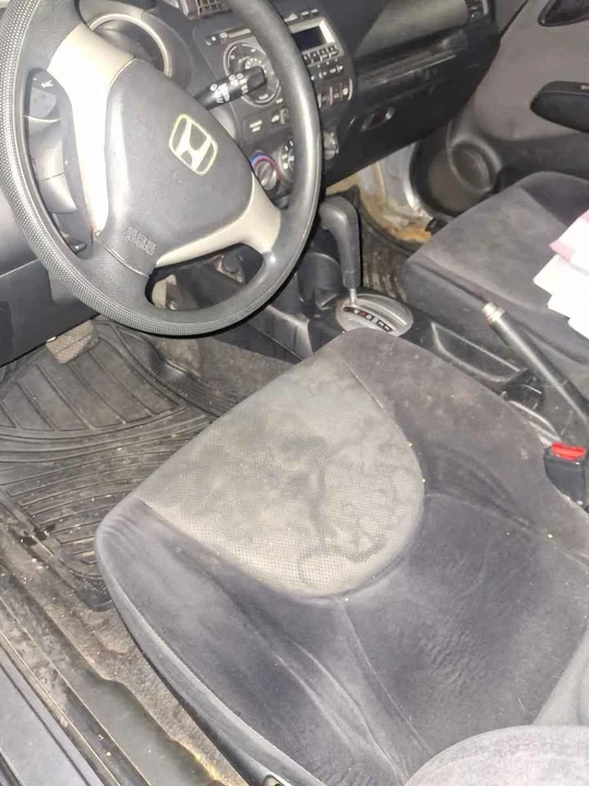 2008 Honda Fit - Image 10 of 10