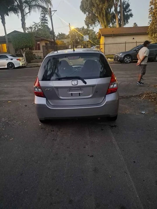 2008 Honda Fit - Image 2 of 10
