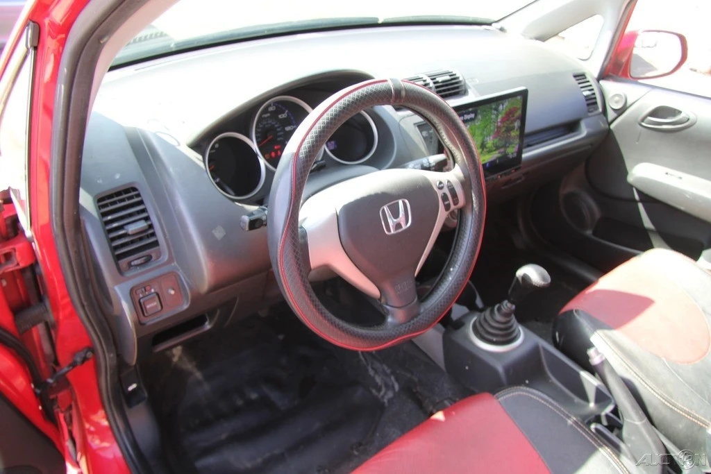 2008 Honda Fit - Image 16 of 21