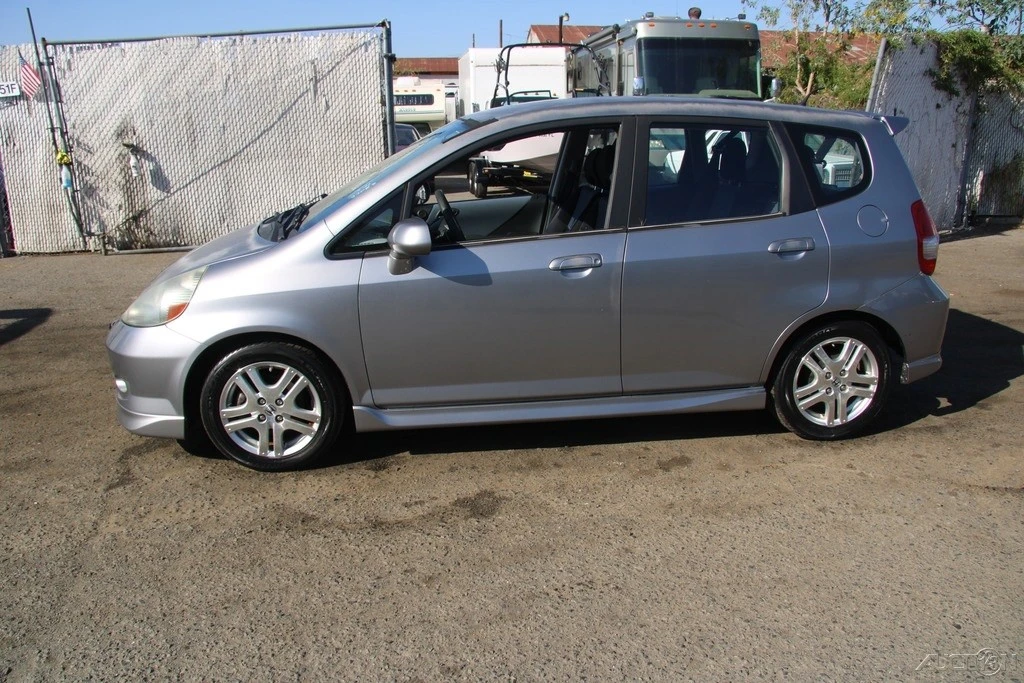 2008 Honda Fit - Image 3 of 21