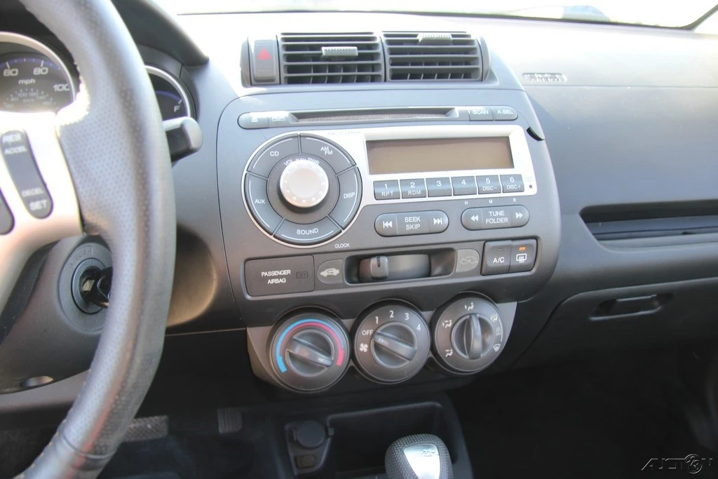 2008 Honda Fit - Image 17 of 21