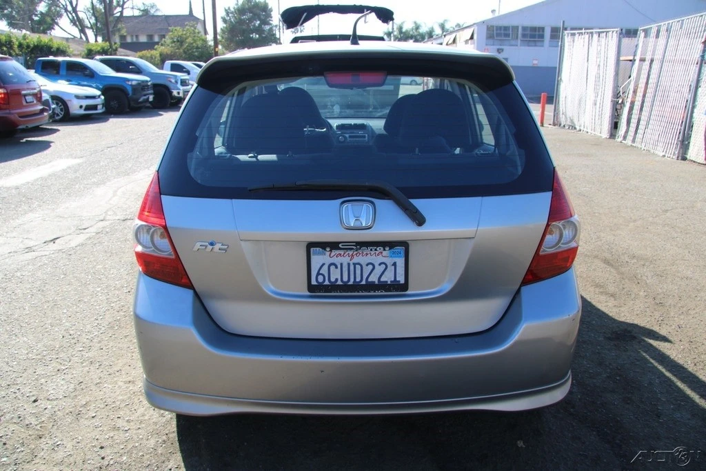 2008 Honda Fit - Image 6 of 21