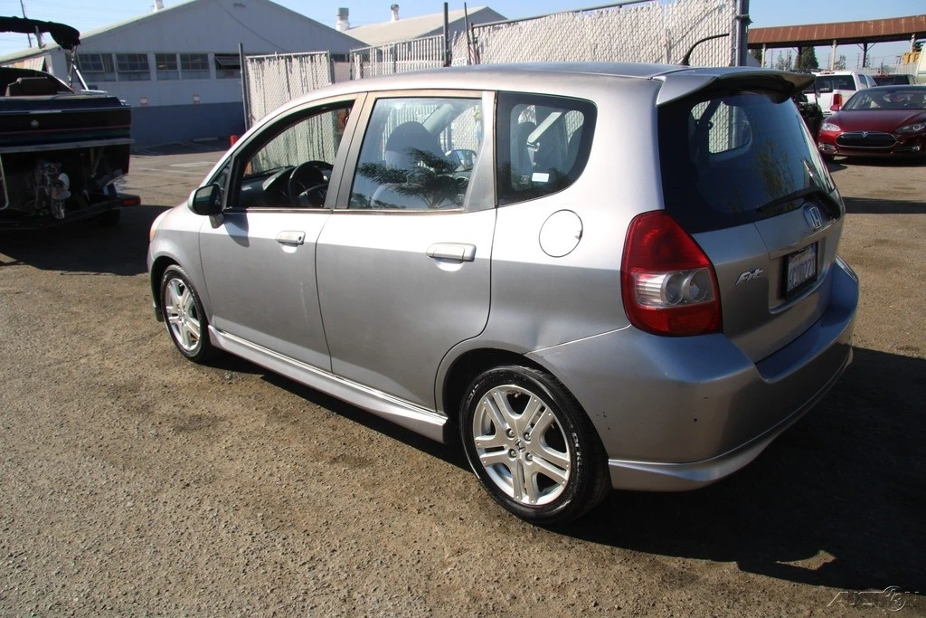 2008 Honda Fit - Image 5 of 21