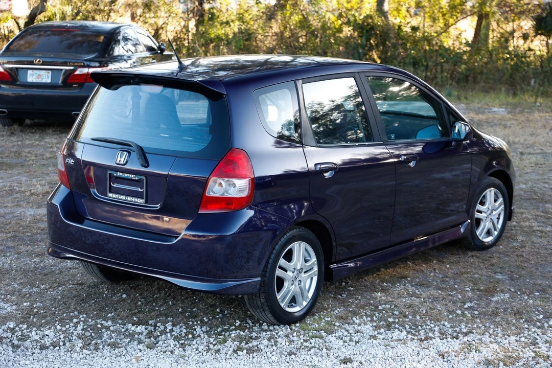 2008 Honda Fit - Image 11 of 12