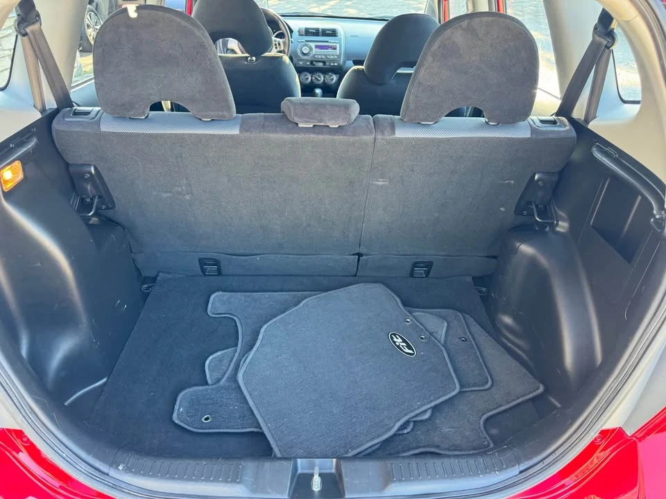 2008 Honda Fit - Image 14 of 16