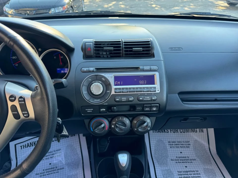 2008 Honda Fit - Image 16 of 16