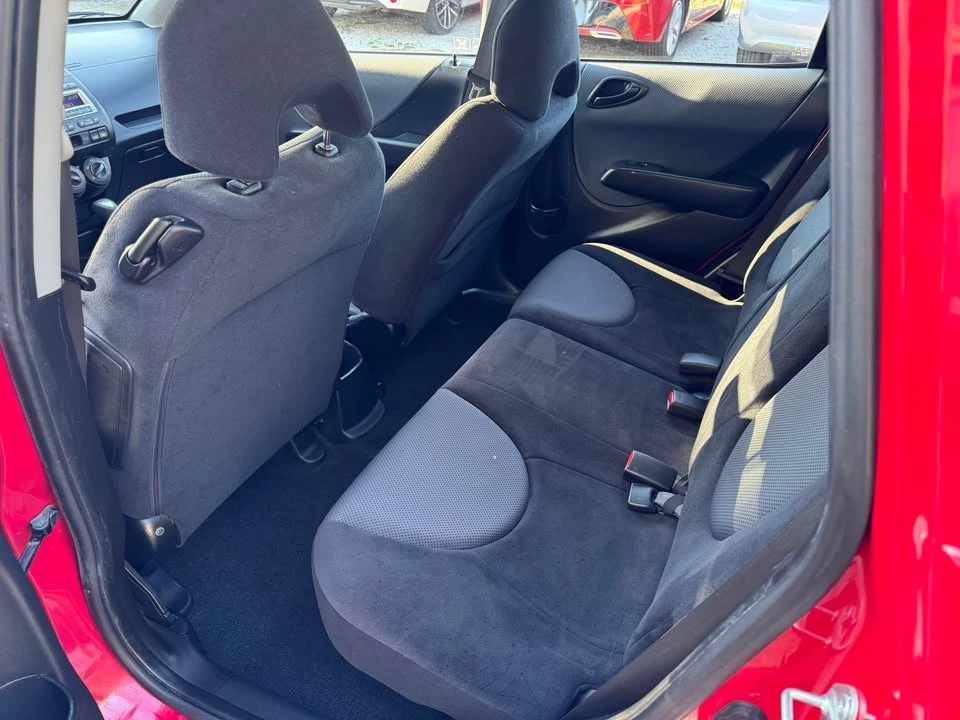 2008 Honda Fit - Image 9 of 16