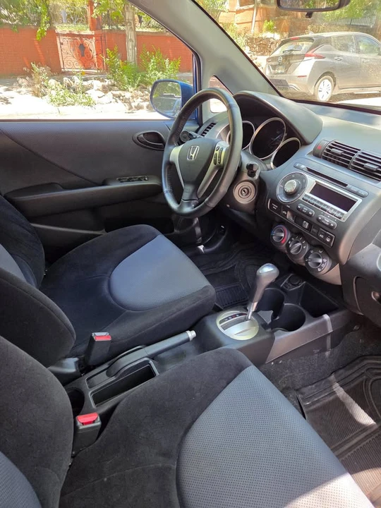 2008 Honda Fit - Image 7 of 9