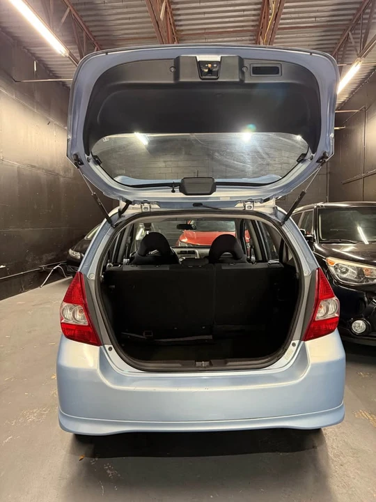 2008 Honda Fit - Image 8 of 14