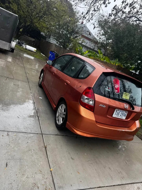 2008 Honda Fit - Image 5 of 17