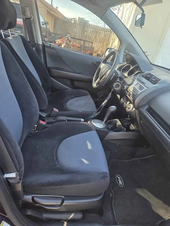 2008 Honda Fit - Image 13 of 16