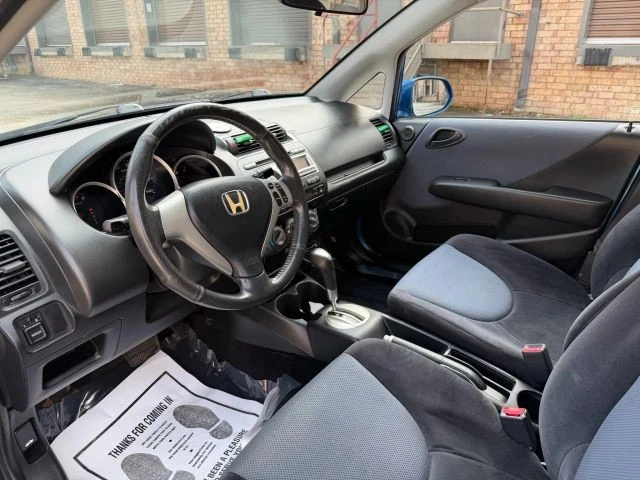 2008 Honda Fit - Image 11 of 13