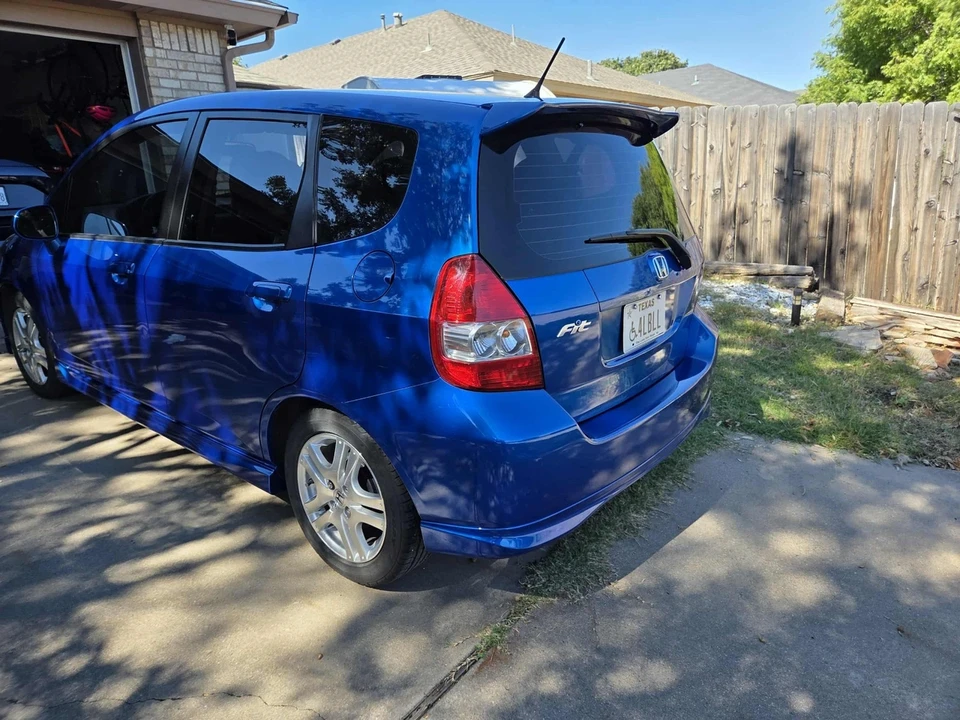2008 Honda Fit - Image 10 of 21