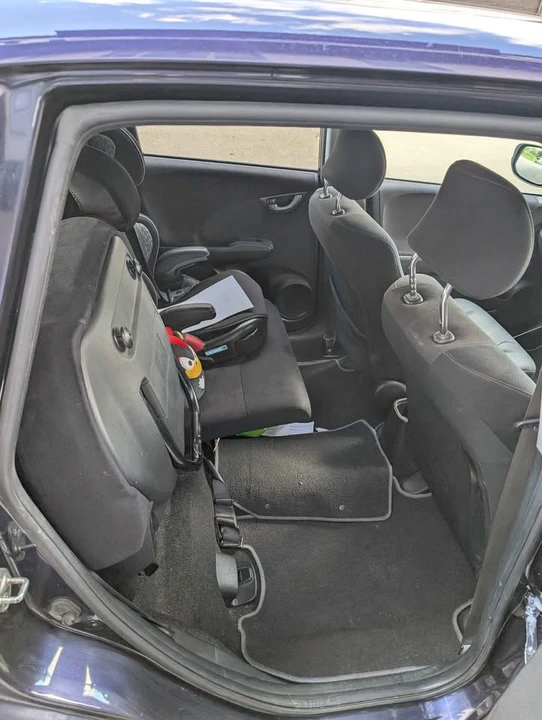 2008 Honda Fit - Image 4 of 8