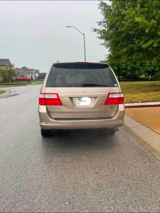 2008 Honda Odyssey - Image 2 of 2