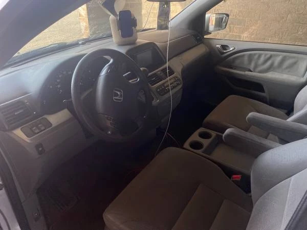2008 Honda Odyssey - Image 8 of 13