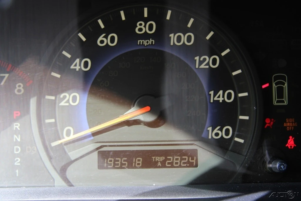2008 Honda Odyssey - Image 17 of 21