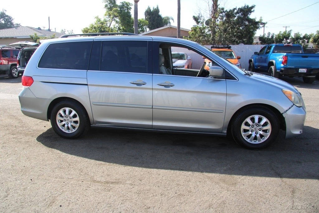 2008 Honda Odyssey - Image 9 of 21
